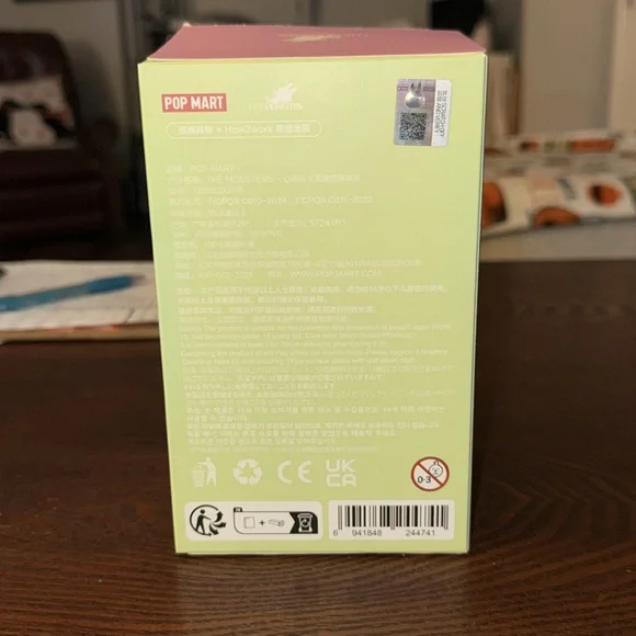 REAL Exciting Macaron Labubu - TOFFEE / BOX OPEN - NOT USED AT ALL - Picture 2 of 4